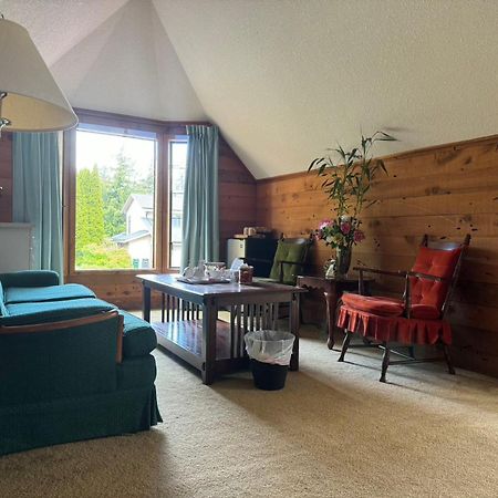 Jason House - Immaculate Suites In A Quiet Seaside Neighbourhood Near Uvic Victoria Esterno foto